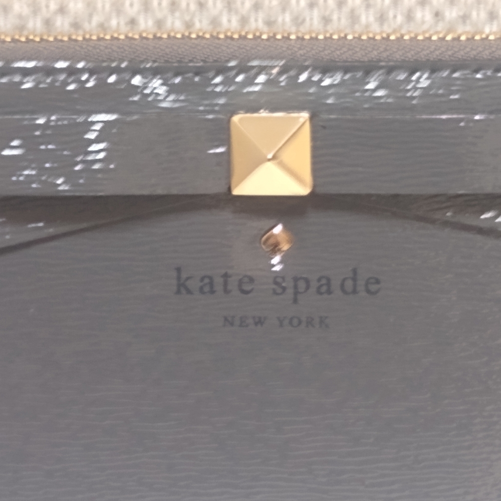 Kate Spade Beacon Court Lacey Wallet in Shadowgrey - Picture 2 of 8
